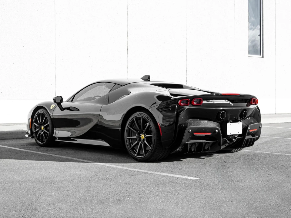 2023 Ferrari SF90 Stradale - Image 3 of 31