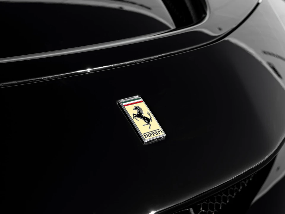 2023 Ferrari SF90 Stradale - Image 11 of 31