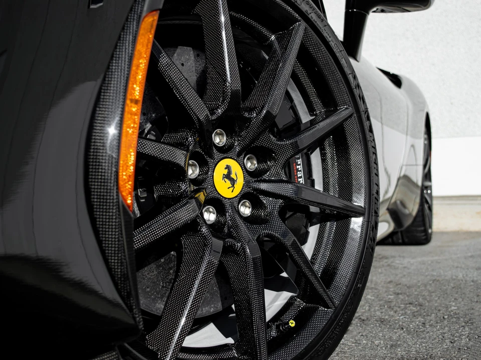 2023 Ferrari SF90 Stradale - Image 19 of 31