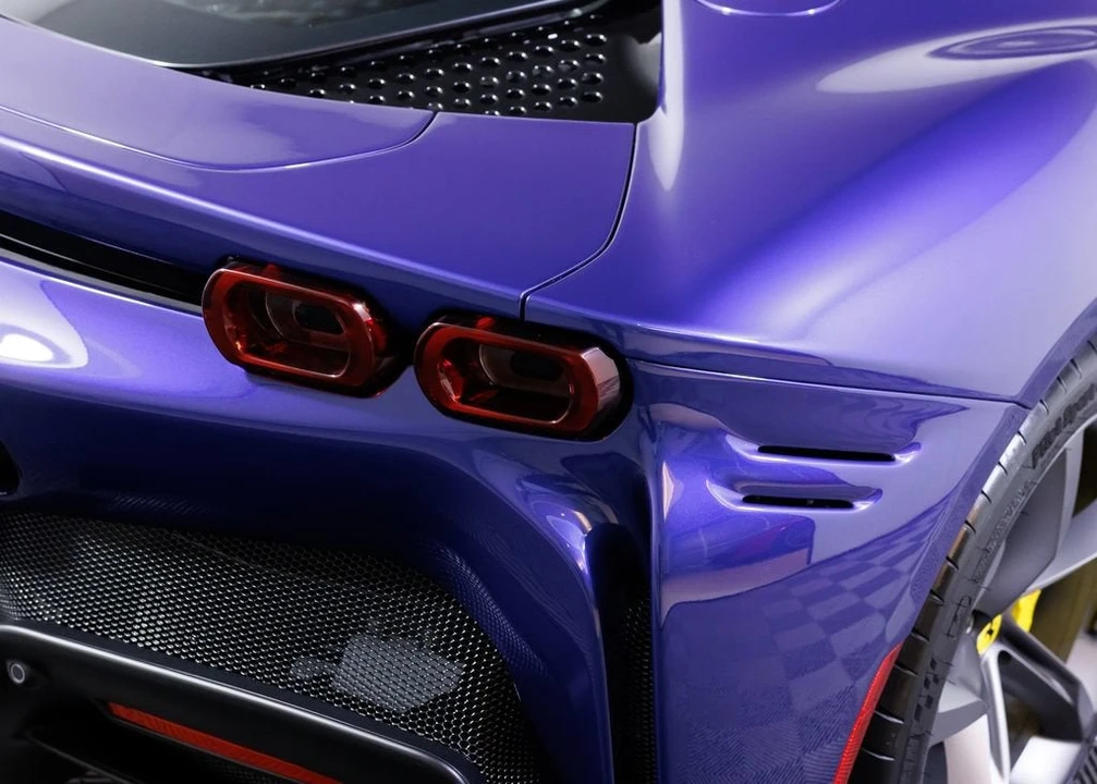 2023 Ferrari SF90 Stradale - Image 30 of 31