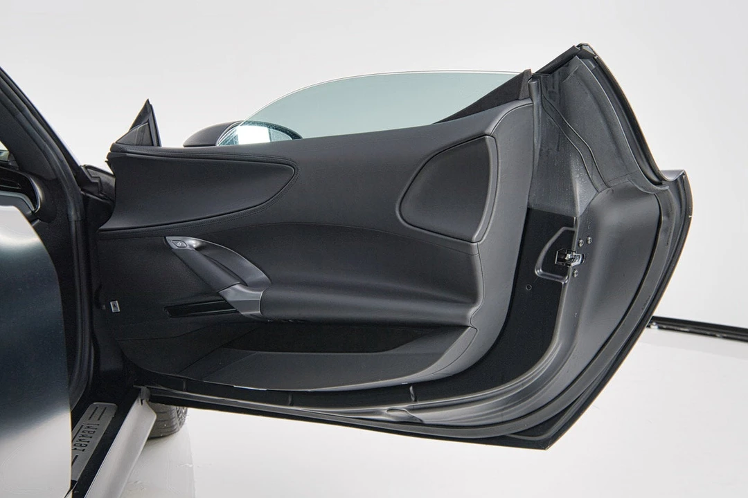 2023 Ferrari SF90 Stradale - Image 23 of 30