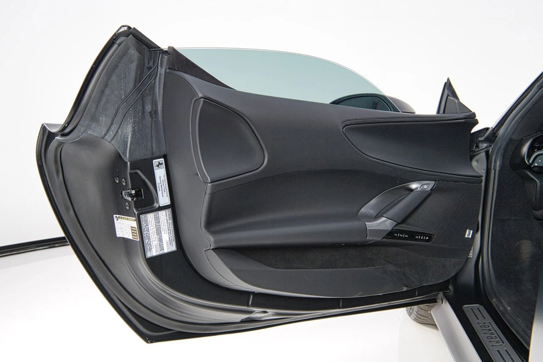 2023 Ferrari SF90 Stradale - Image 22 of 30