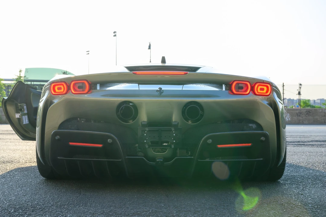 2023 Ferrari SF90 Stradale - Image 15 of 31