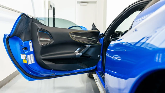 2023 Ferrari SF90 Stradale - Image 10 of 15
