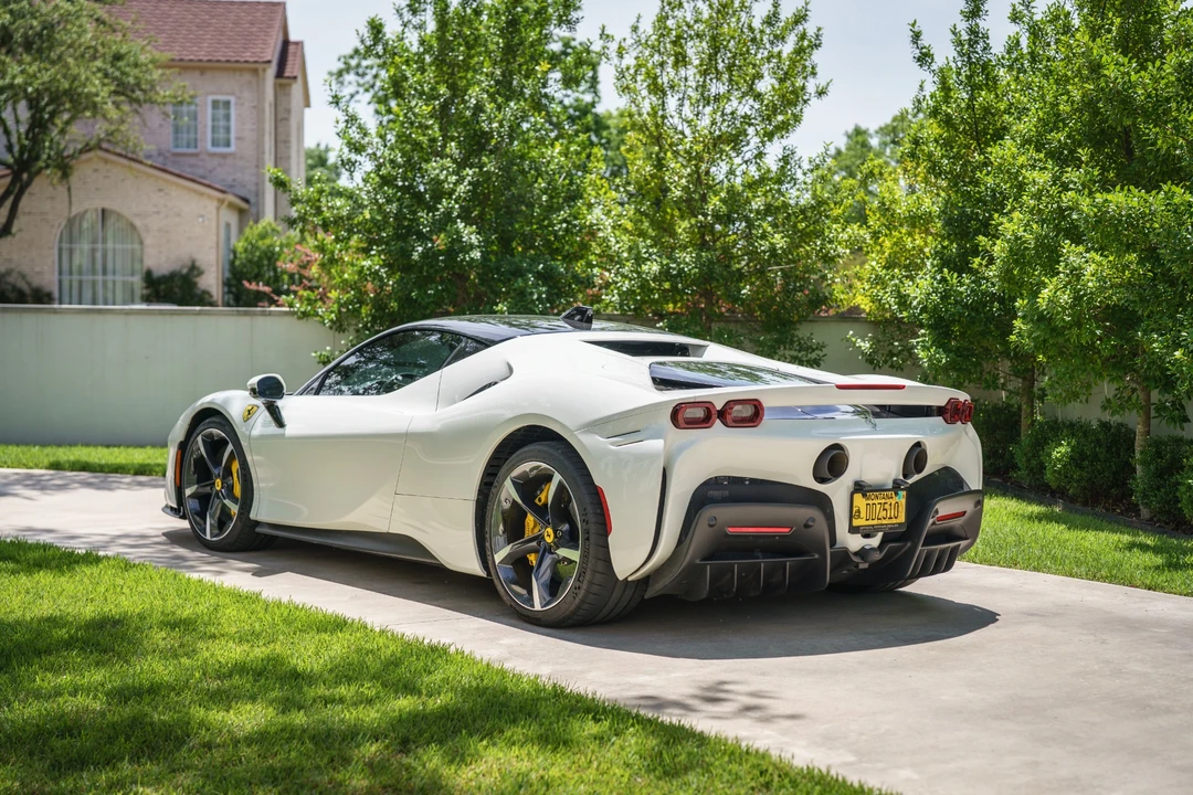 2023 Ferrari SF90 Stradale - Image 7 of 31