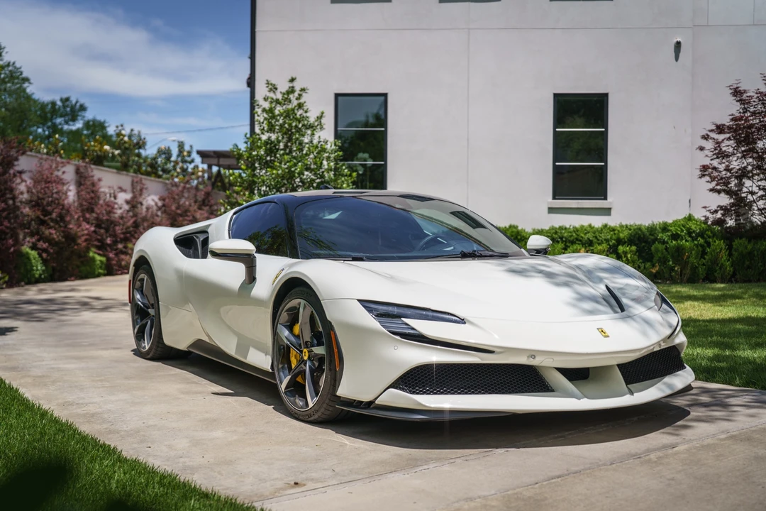 2023 Ferrari SF90 Stradale - Image 2 of 31