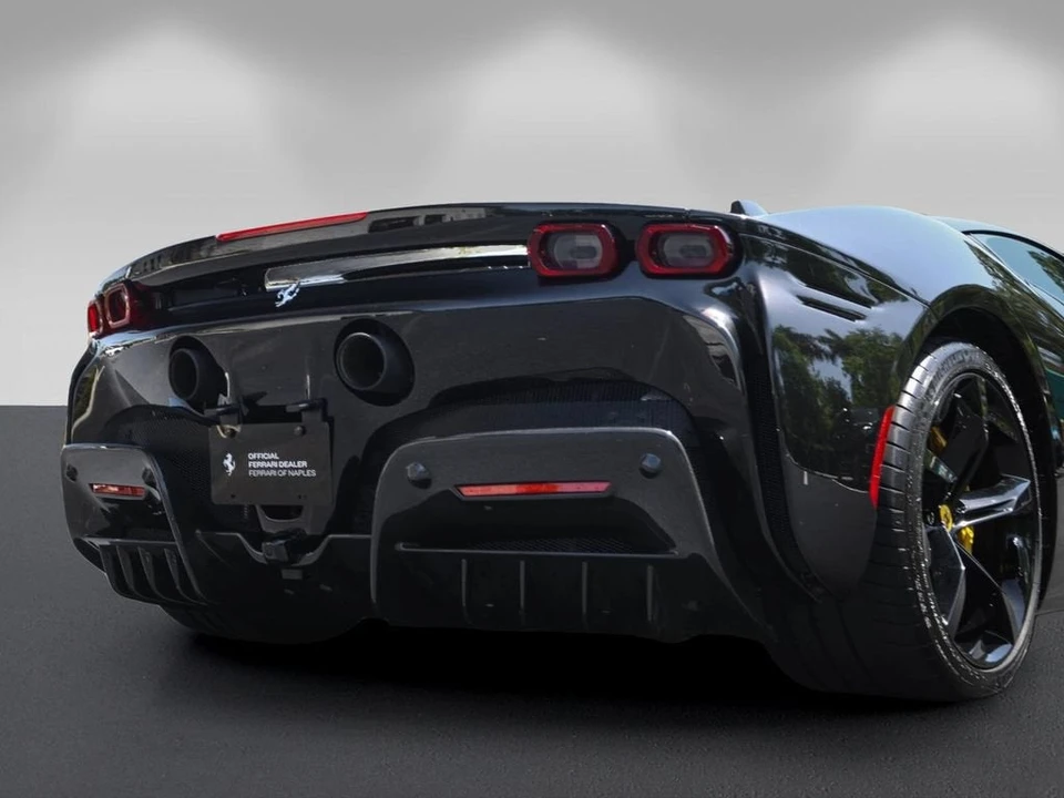 2023 Ferrari SF90 Stradale - Image 14 of 31