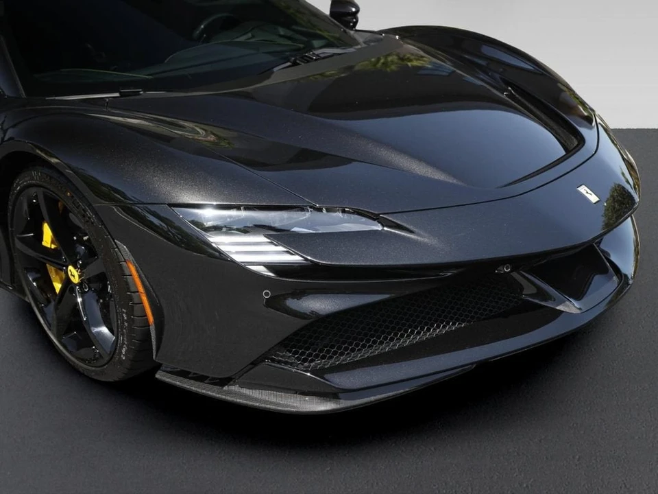 2023 Ferrari SF90 Stradale - Image 10 of 31