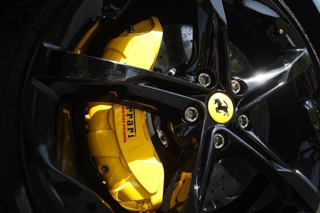 2023 Ferrari SF90 Stradale - Image 13 of 31