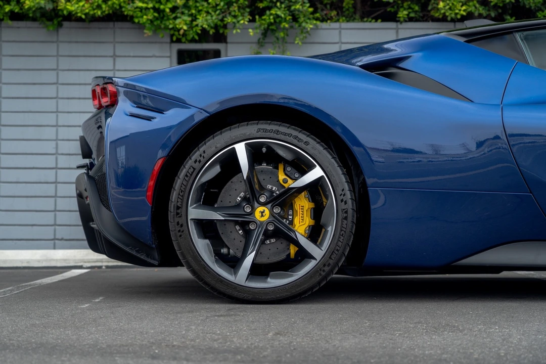 2023 Ferrari SF90 Stradale - Image 9 of 12