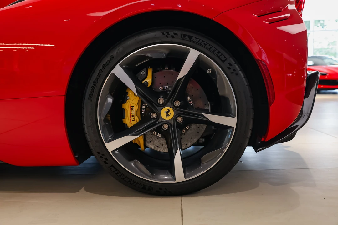 2023 Ferrari SF90 Stradale - Image 11 of 31