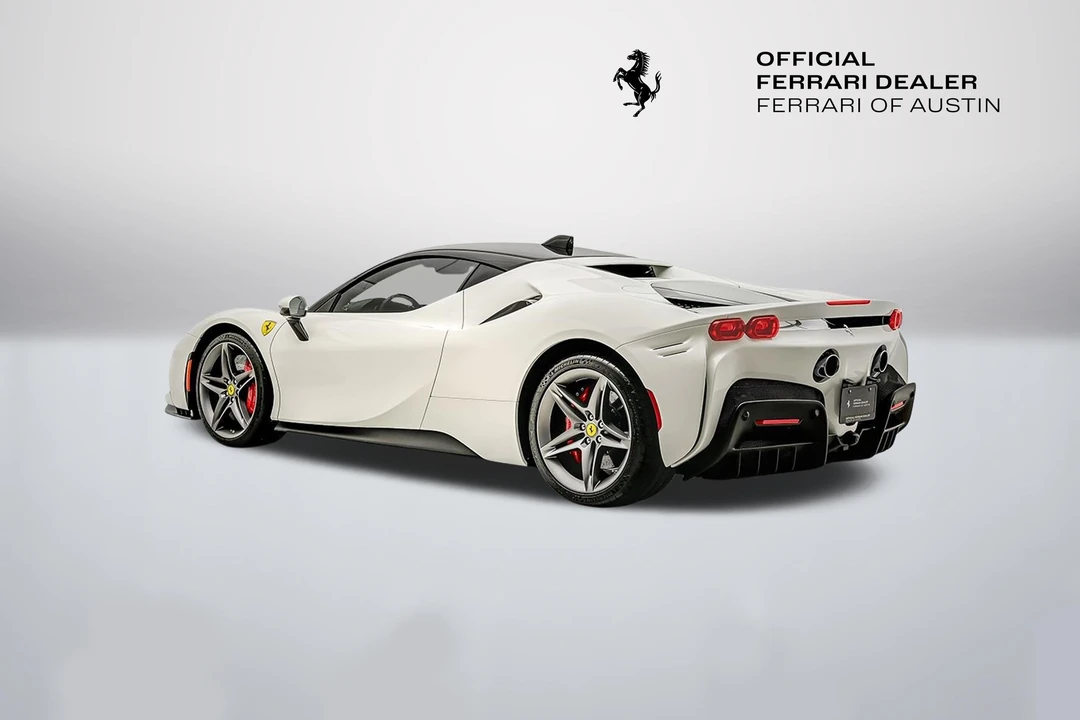 2023 Ferrari SF90 Stradale - Image 5 of 31