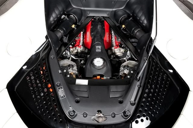 2023 Ferrari SF90 Stradale - Image 9 of 31