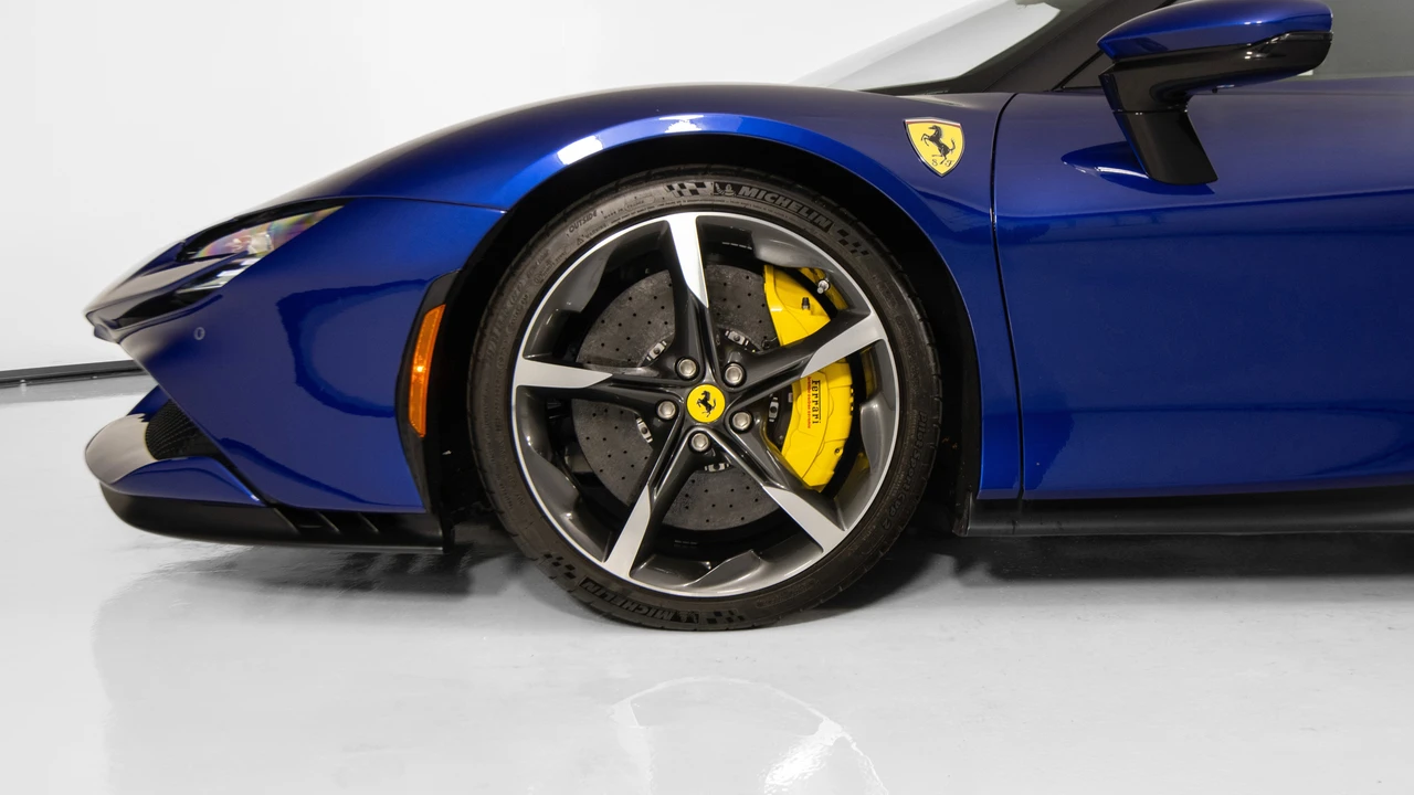 2023 Ferrari SF90 Stradale - Image 10 of 31