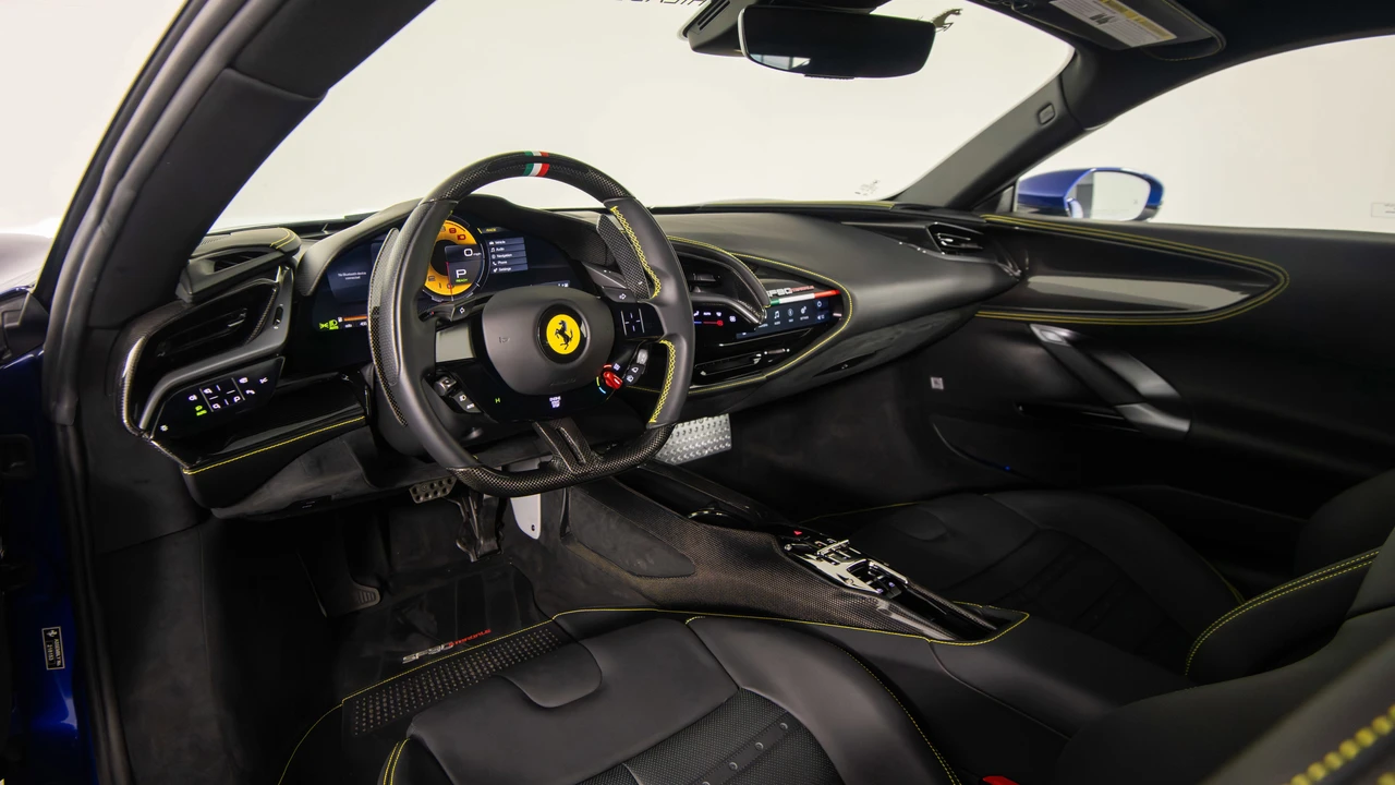 2023 Ferrari SF90 Stradale - Image 19 of 31