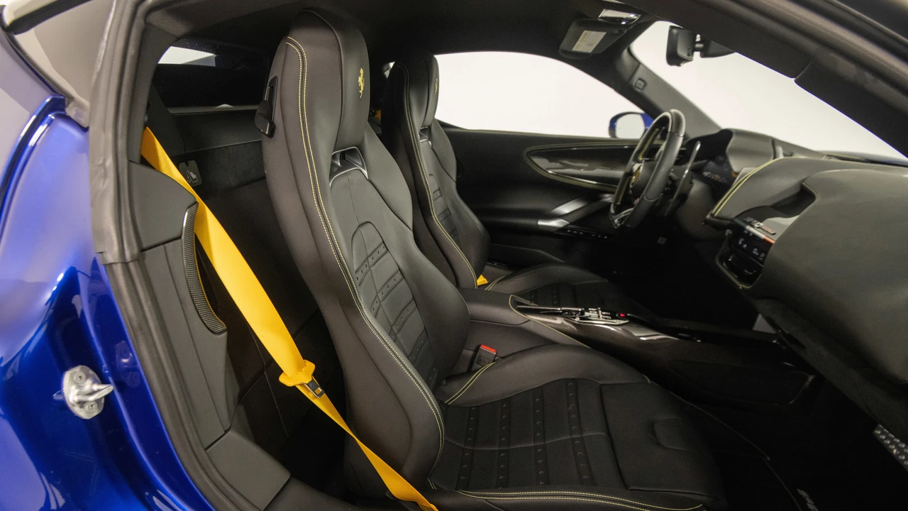 2023 Ferrari SF90 Stradale - Image 25 of 31