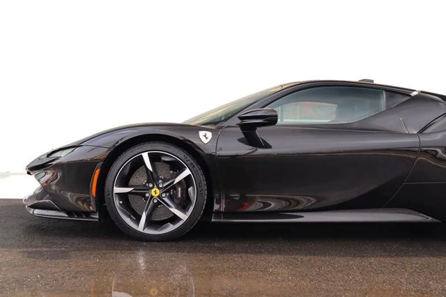 2023 Ferrari SF90 Stradale - Image 9 of 20