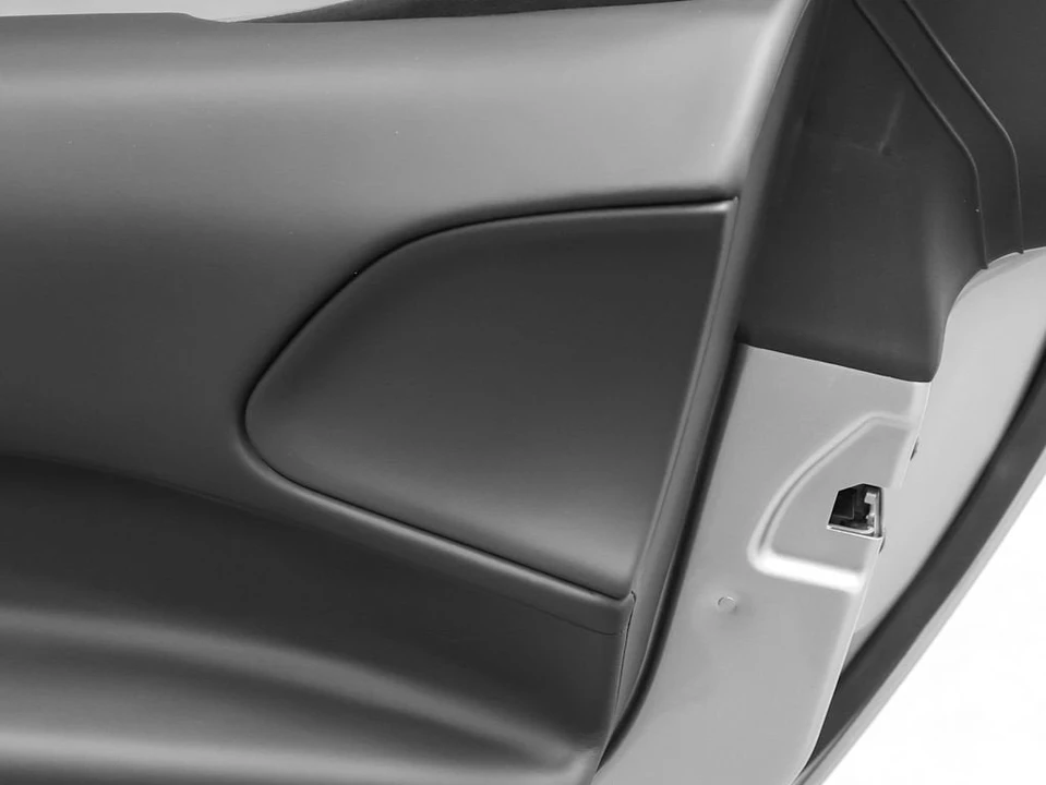 2023 Ferrari SF90 Stradale - Image 30 of 31