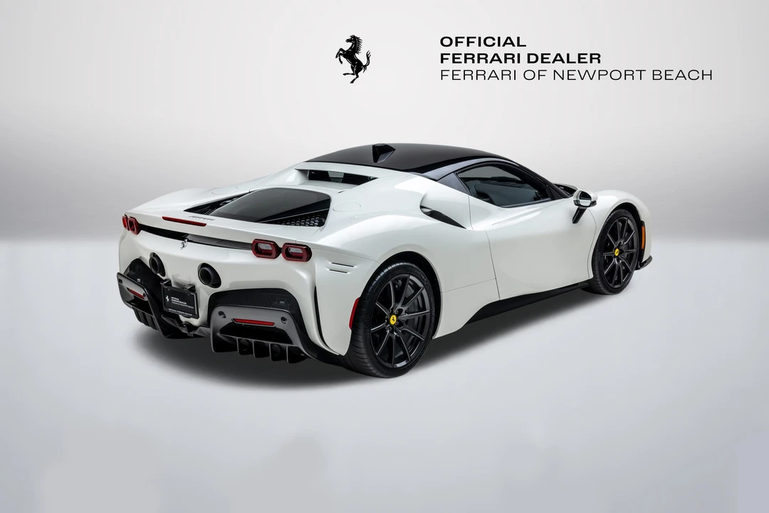 2023 Ferrari SF90 Stradale - Image 9 of 31