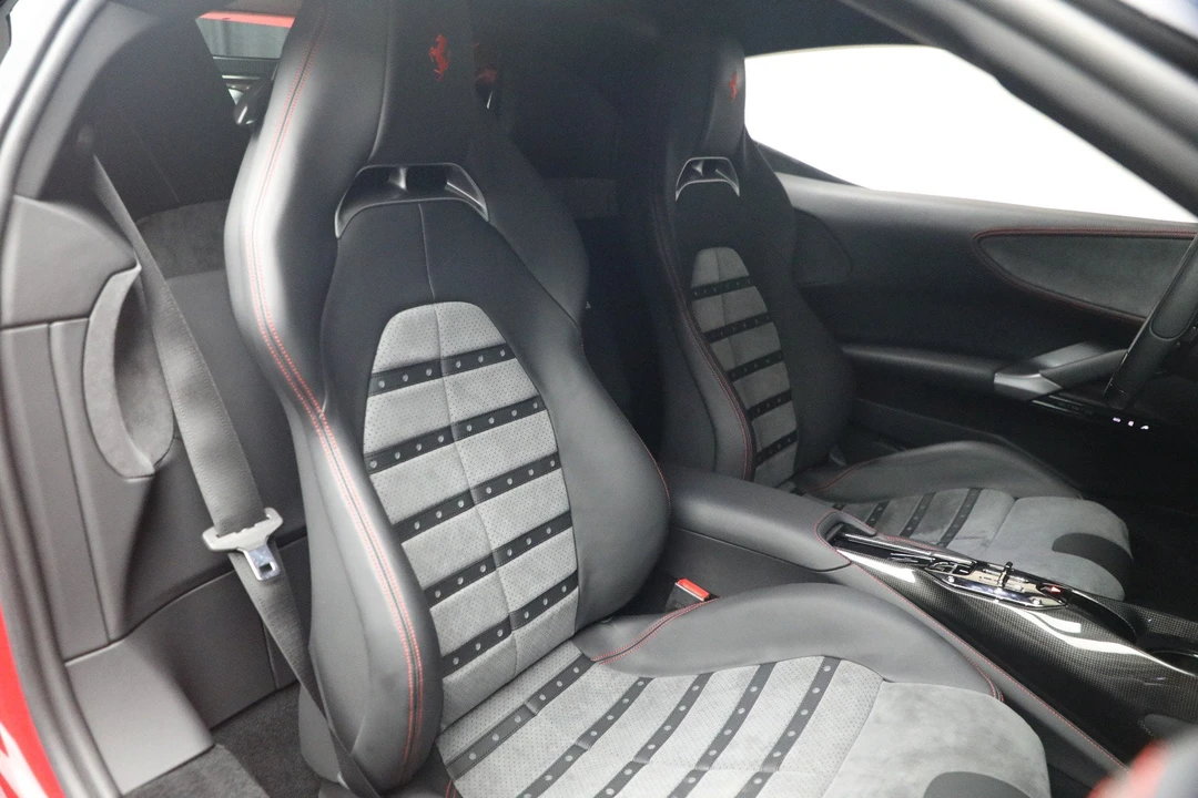 2023 Ferrari SF90 Stradale - Image 19 of 31