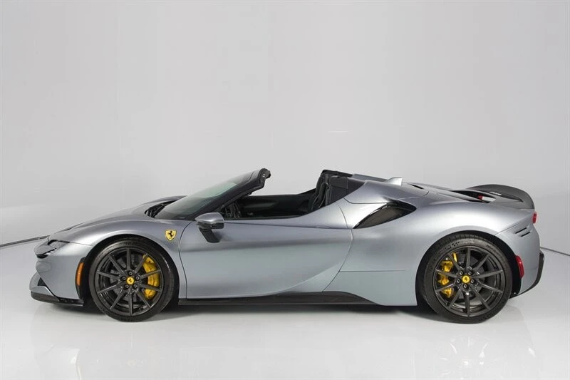 2023 Ferrari SF90 Spider - Image 5 of 21