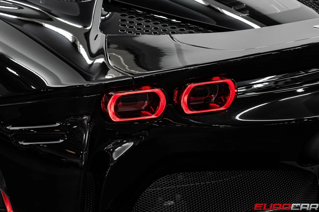 2023 Ferrari SF90 Spider - Image 30 of 31