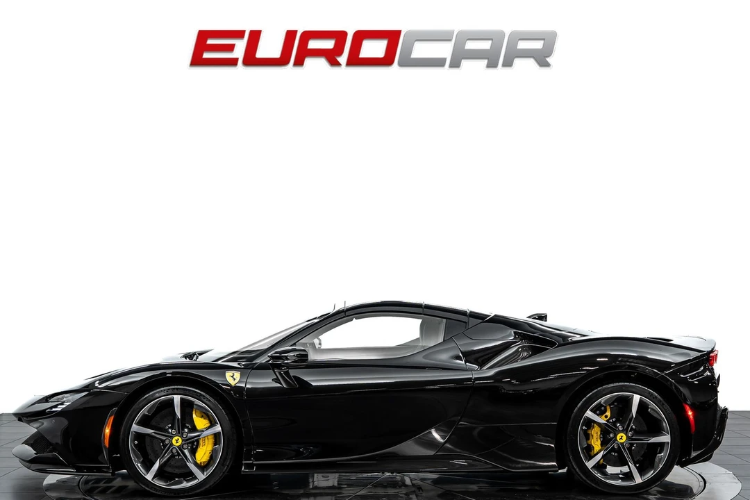 2023 Ferrari SF90 Spider - Image 3 of 31