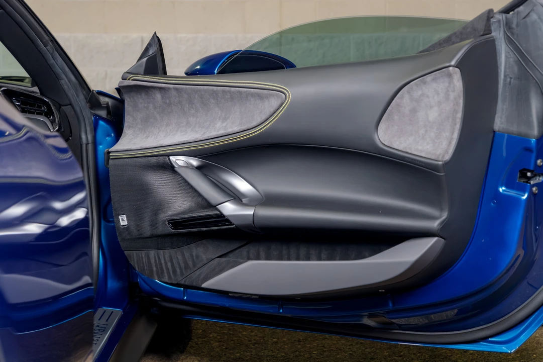 2023 Ferrari SF90 Spider - Image 26 of 29