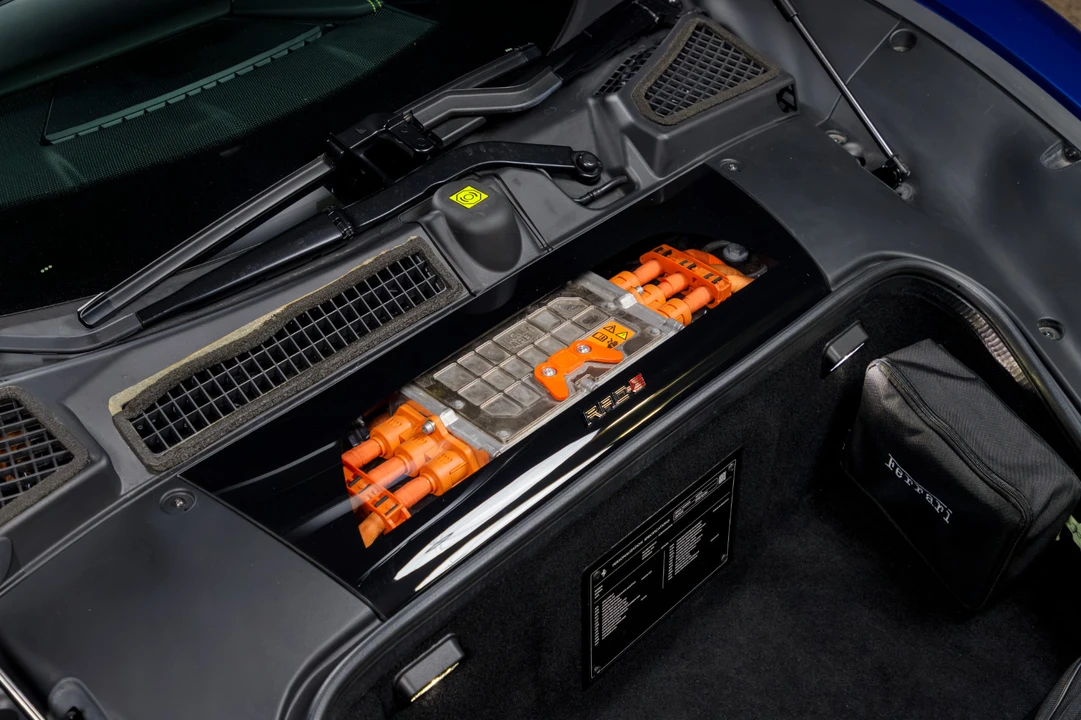 2023 Ferrari SF90 Spider - Image 28 of 29