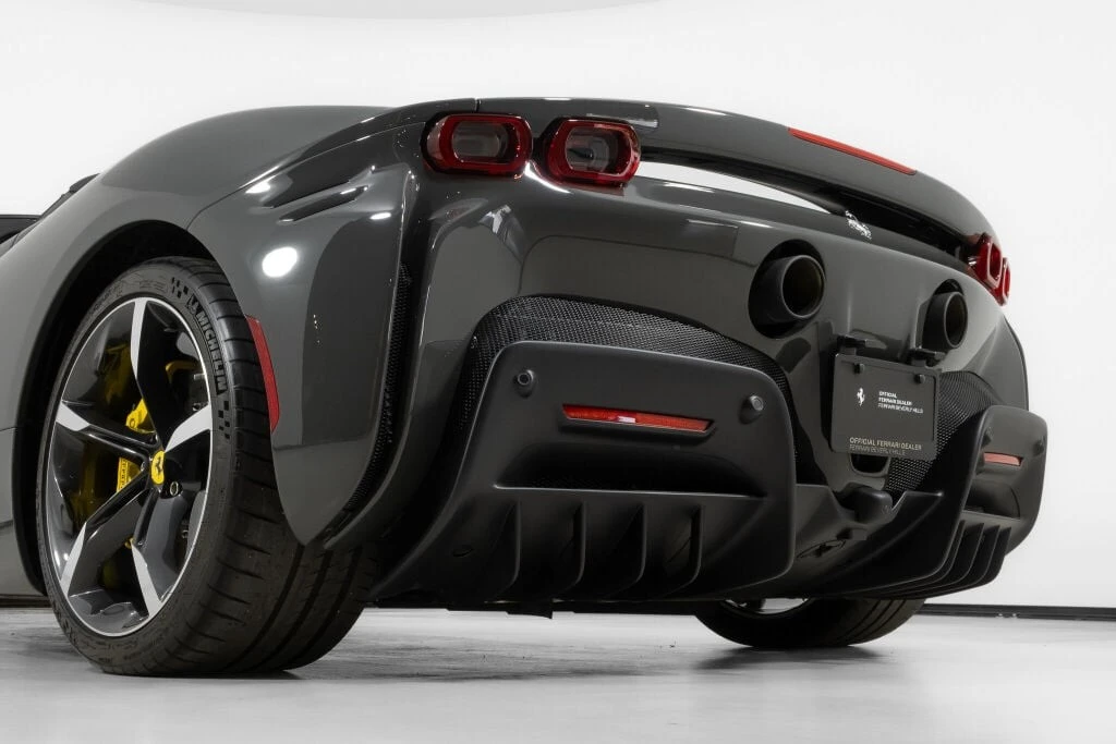 2023 Ferrari SF90 Spider - Image 12 of 31