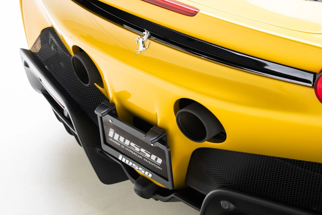 2023 Ferrari SF90 Spider - Image 24 of 31