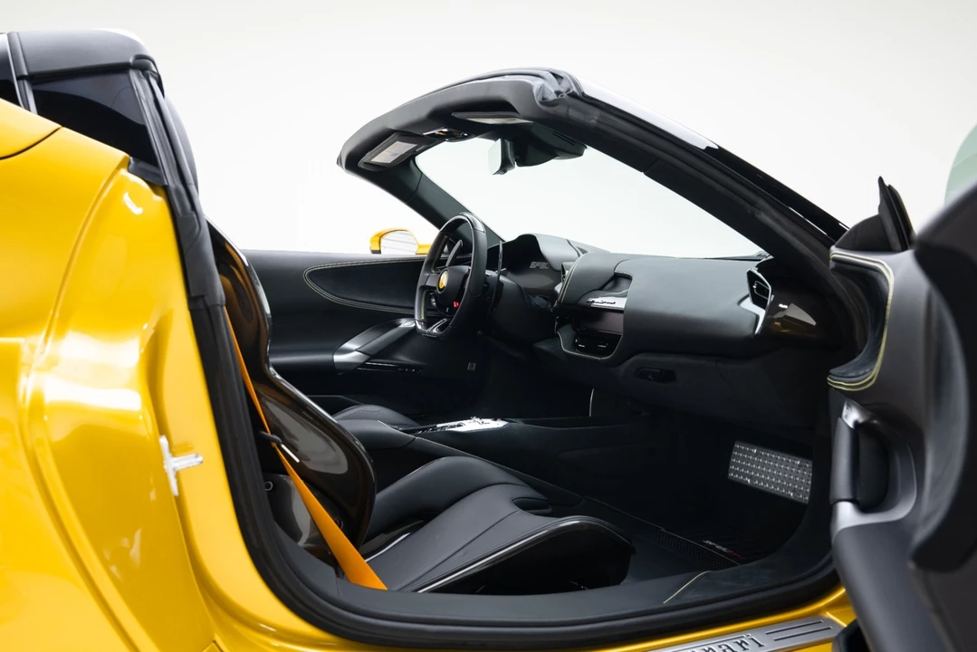 2023 Ferrari SF90 Spider - Image 29 of 31