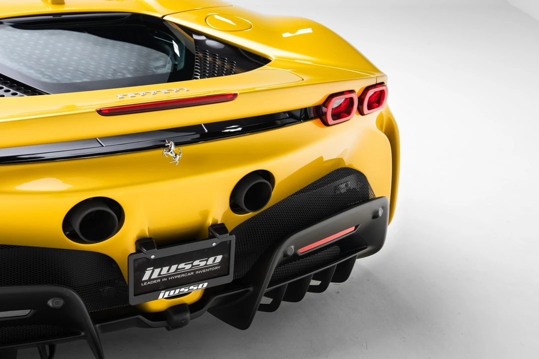 2023 Ferrari SF90 Spider - Image 21 of 31