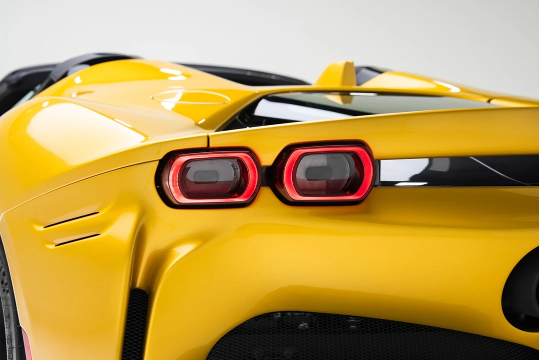 2023 Ferrari SF90 Spider - Image 22 of 31