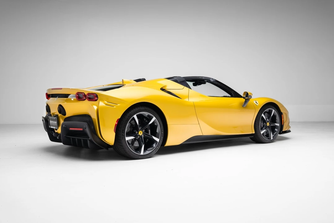 2023 Ferrari SF90 Spider - Image 6 of 31