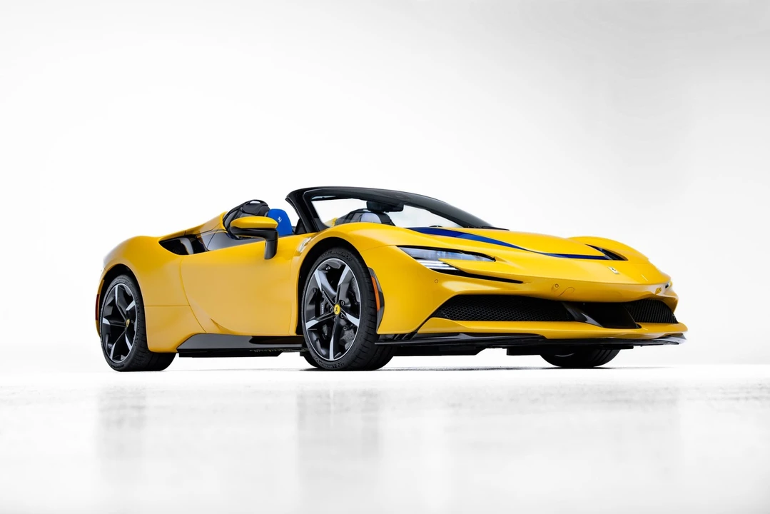 2023 Ferrari SF90 Spider - Image 7 of 31
