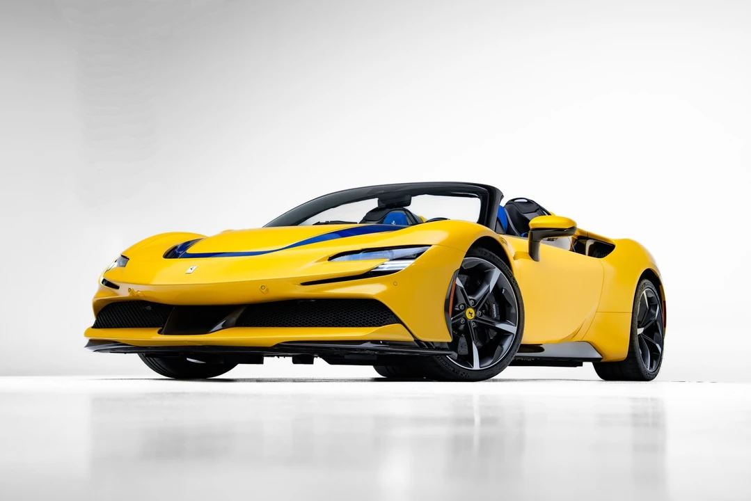 2023 Ferrari SF90 Spider - Image 30 of 31