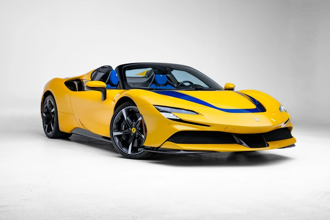 2023 Ferrari SF90 Spider - Image 26 of 31