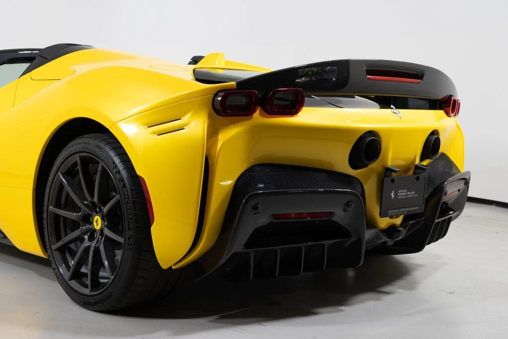 2023 Ferrari SF90 Spider - Image 24 of 31