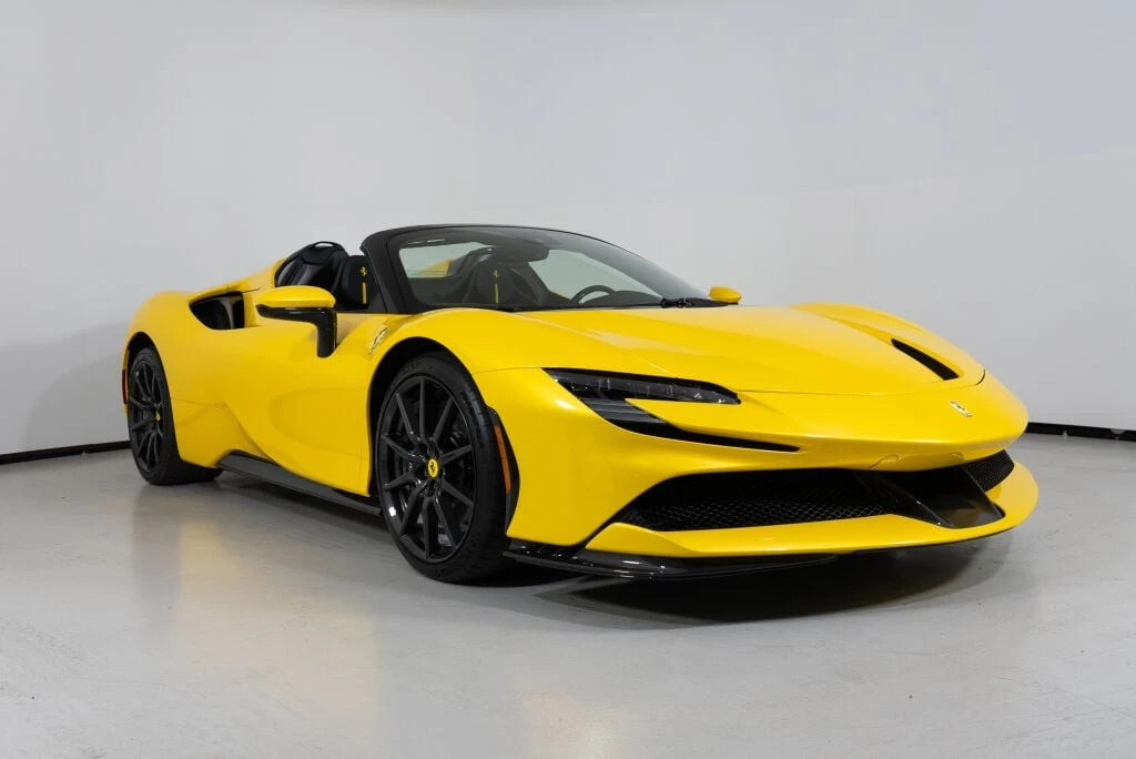 2023 Ferrari SF90 Spider - Image 15 of 31