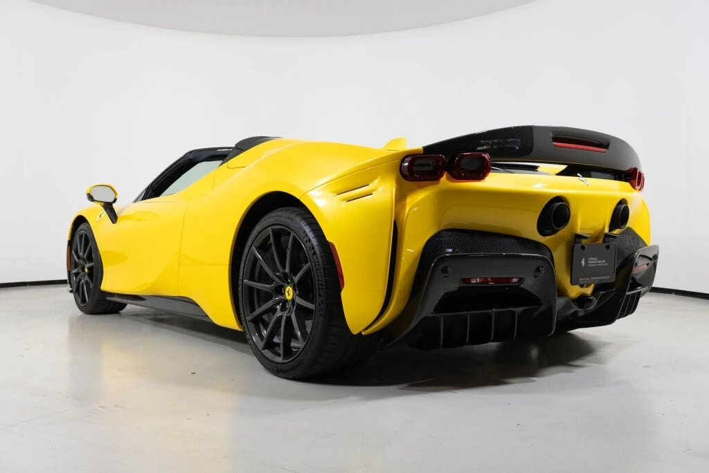 2023 Ferrari SF90 Spider - Image 23 of 31