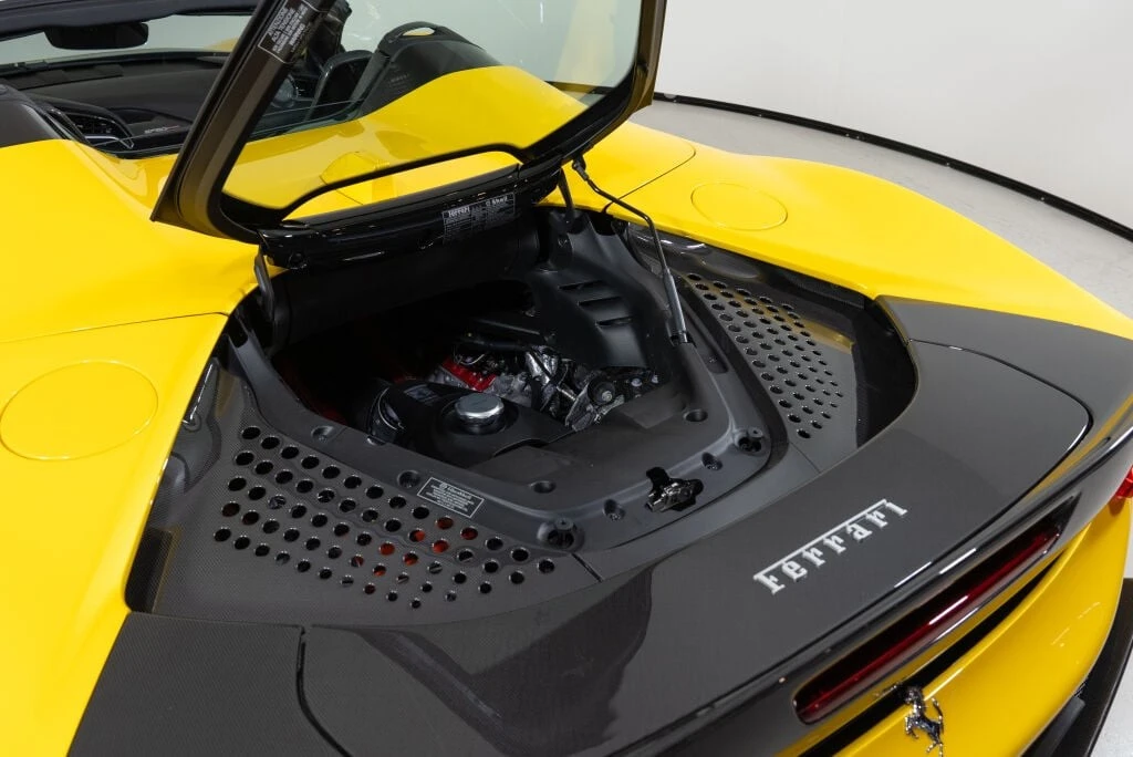 2023 Ferrari SF90 Spider - Image 26 of 31