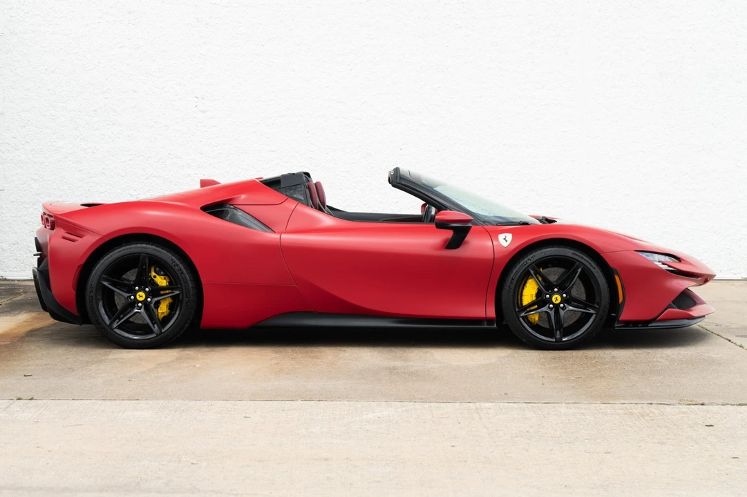 2023 Ferrari SF90 Spider - Image 3 of 31