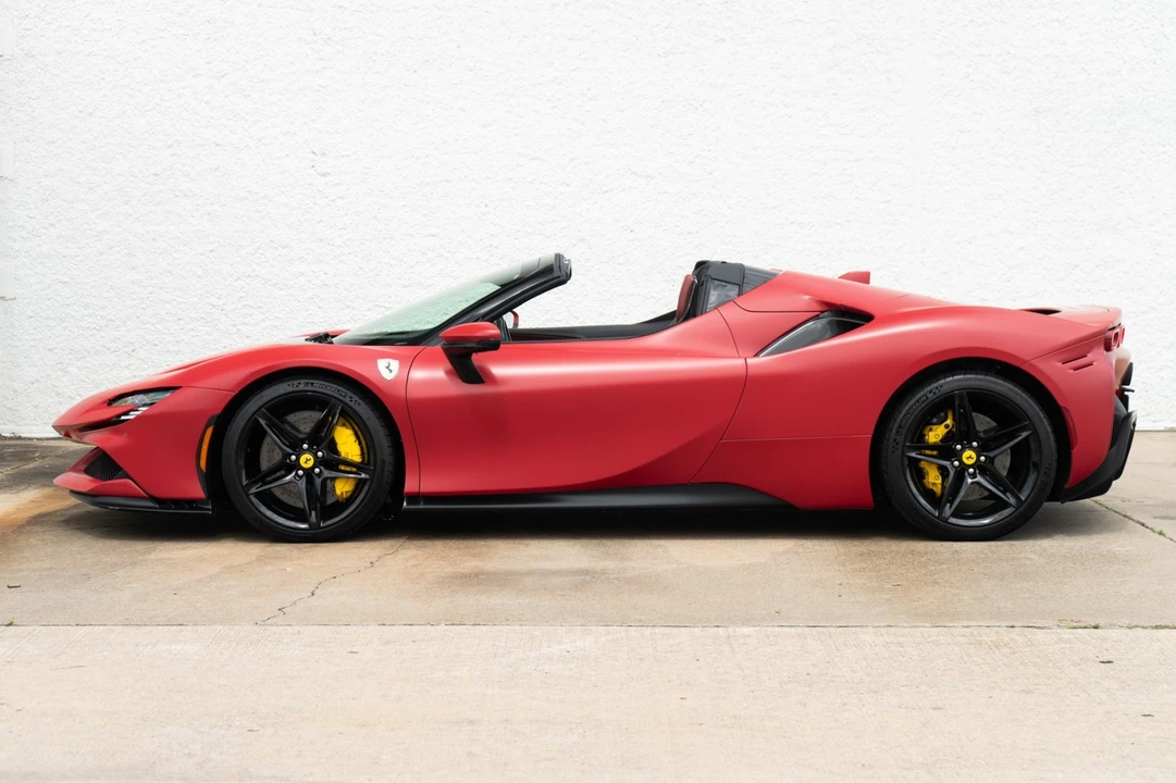 2023 Ferrari SF90 Spider - Image 8 of 31