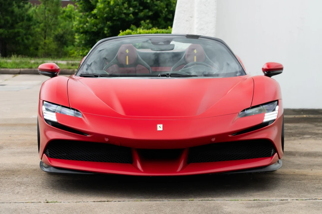 2023 Ferrari SF90 Spider - Image 21 of 31