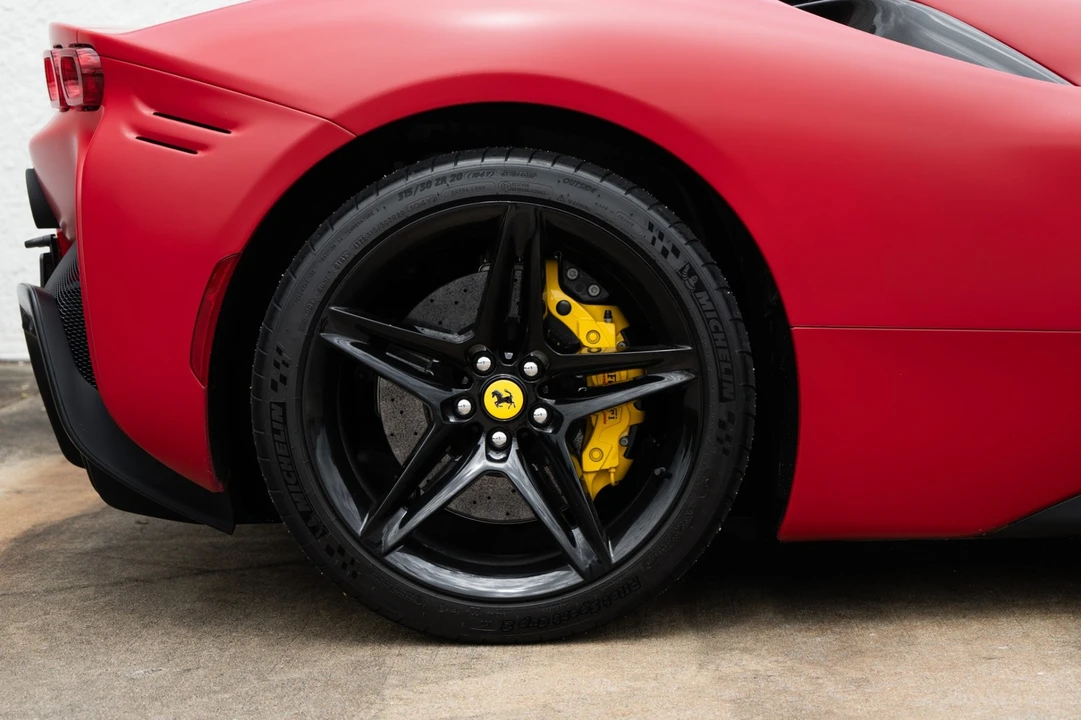 2023 Ferrari SF90 Spider - Image 29 of 31