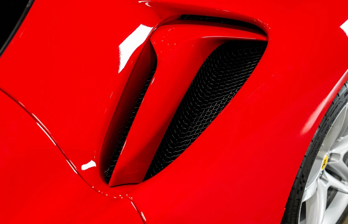 2023 Ferrari SF90 Stradale - Image 30 of 31