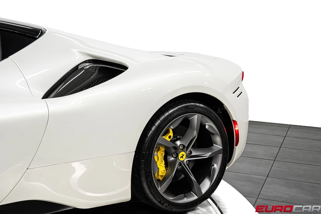 2023 Ferrari SF90 Stradale - Image 19 of 31