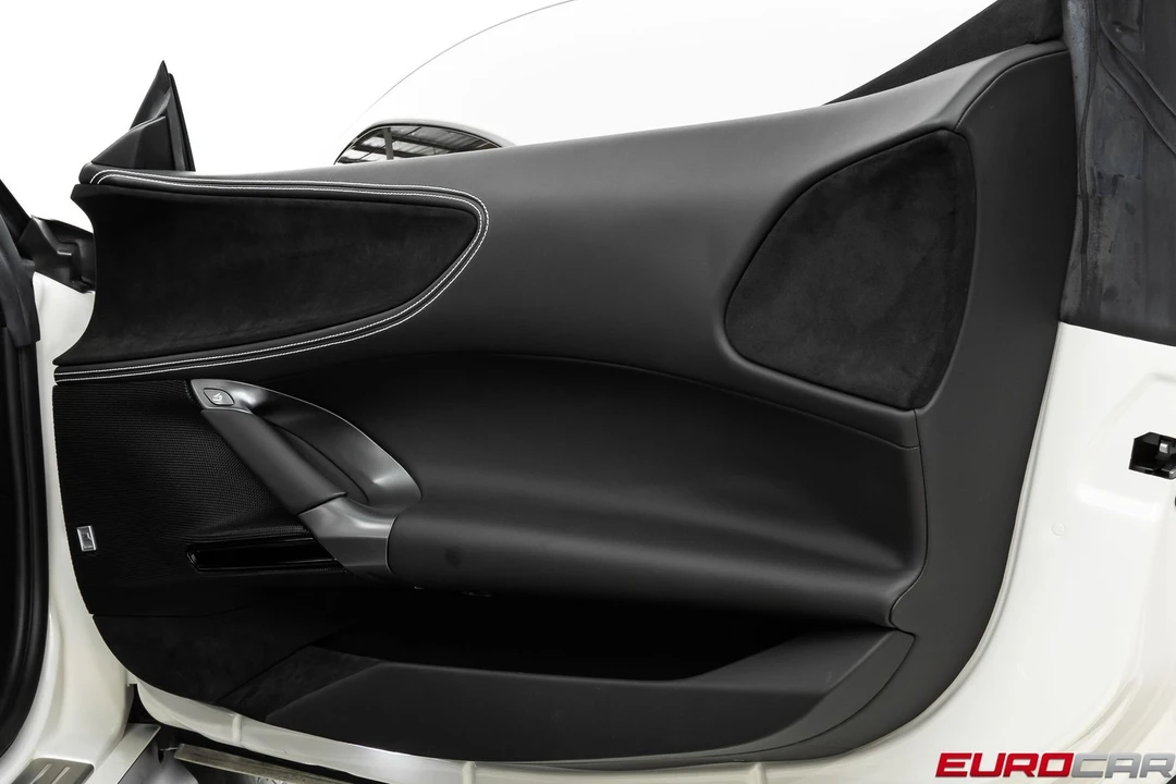 2023 Ferrari SF90 Stradale - Image 30 of 31