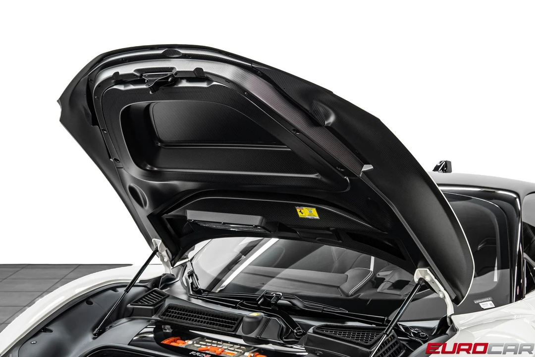 2023 Ferrari SF90 Stradale - Image 10 of 31